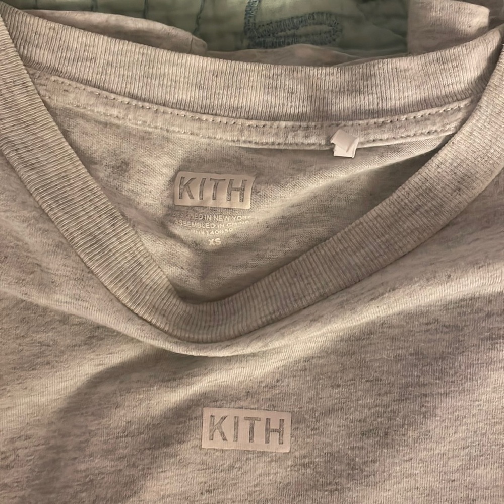 Kith Women’s Light Gray Tshirt - image 3